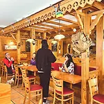 Hotel Le Bois Joli Cauterets