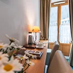 Le Bois Joli Hotel