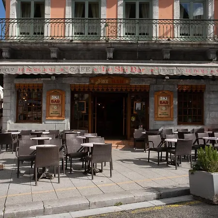 Hotel Le Bois Joli