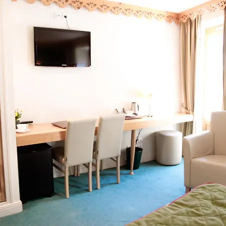 Hotel Le Bois Joli