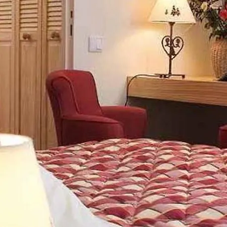 Le Bois Joli 3* 코트레